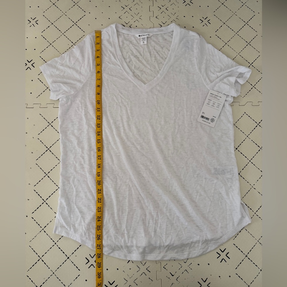 NWT Athleta White Scoop V-Neck‎ Short Sleeve Breezy Tee Top XL - Picture 6 of 8
